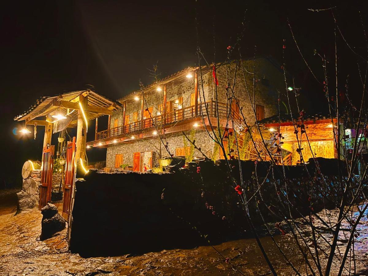Tày Homestay Làng Đá Cổ Khuổi Ky- Bản Giốc Cao Bang Exterior foto